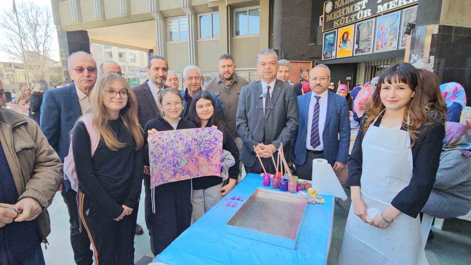 Nazilli’de Tezhip, Ebru ve Hüsn-i Hat Sergisi açıldı
