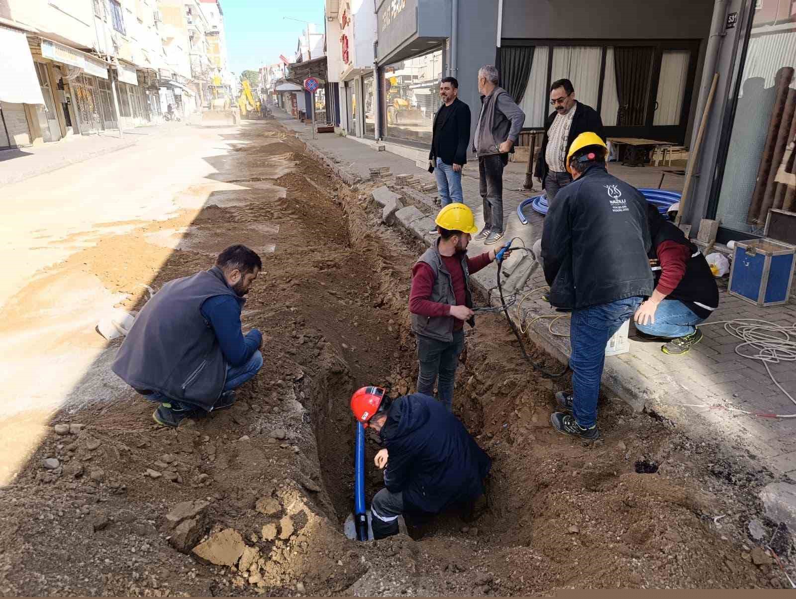 Nazilli’nin 50 yıllık iyi su hattı yenilendi
