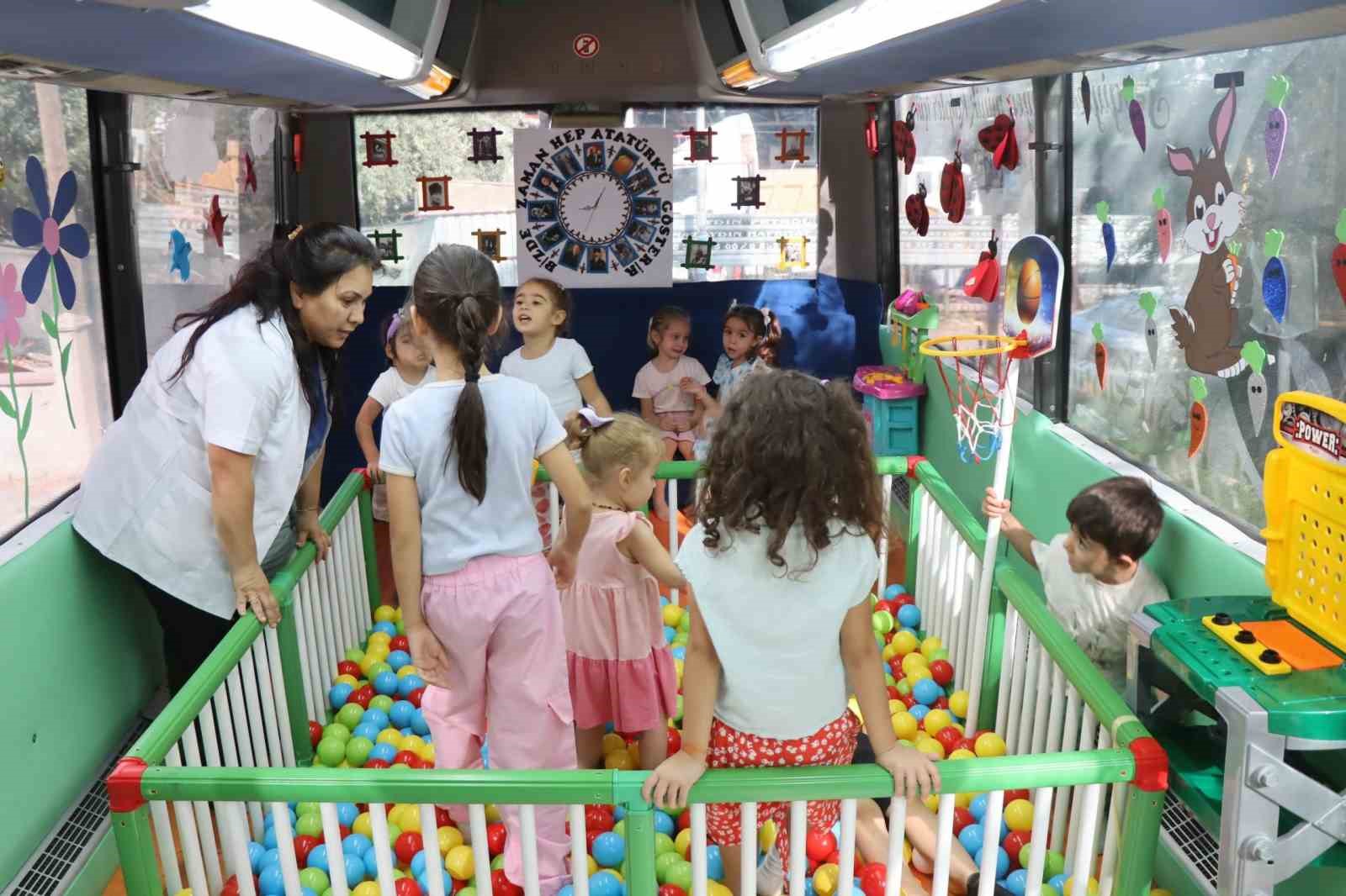 Nazilli’nin ’Mobil Masal Bahçesi’ projesi Türkiye birincisi oldu
