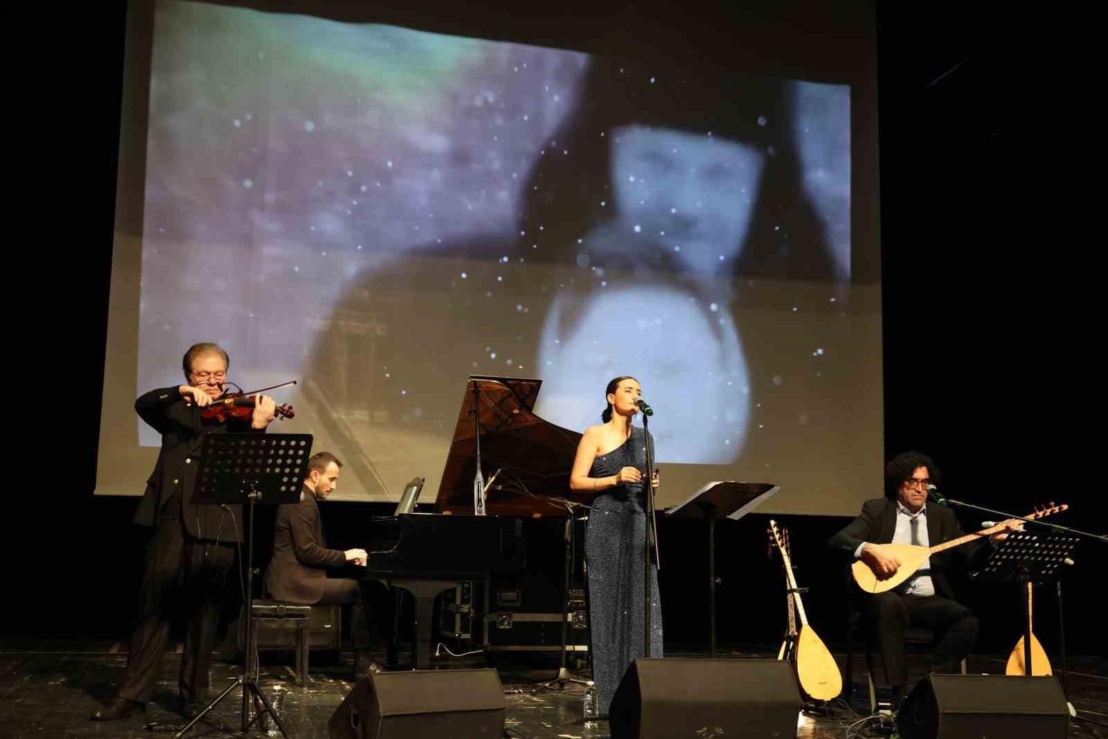 Nâzım Hikmet 124. yaşında Nilüfer’de konserle anıldı
