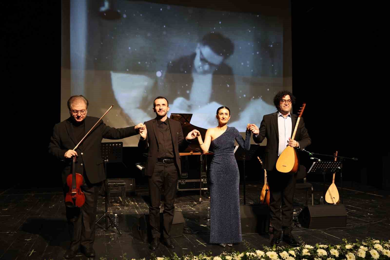 Nâzım Hikmet 124. yaşında Nilüfer’de konserle anıldı
