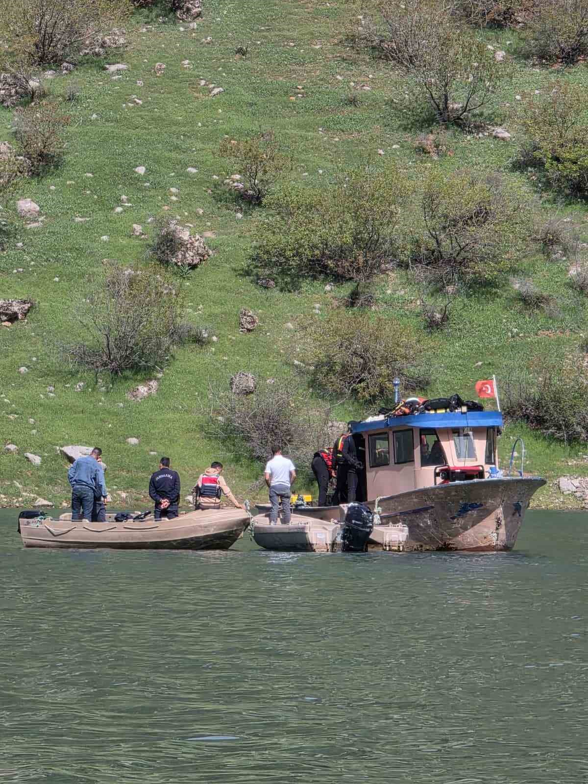 Nehre düşen şahsın cansız bedenine ulaşıldı
