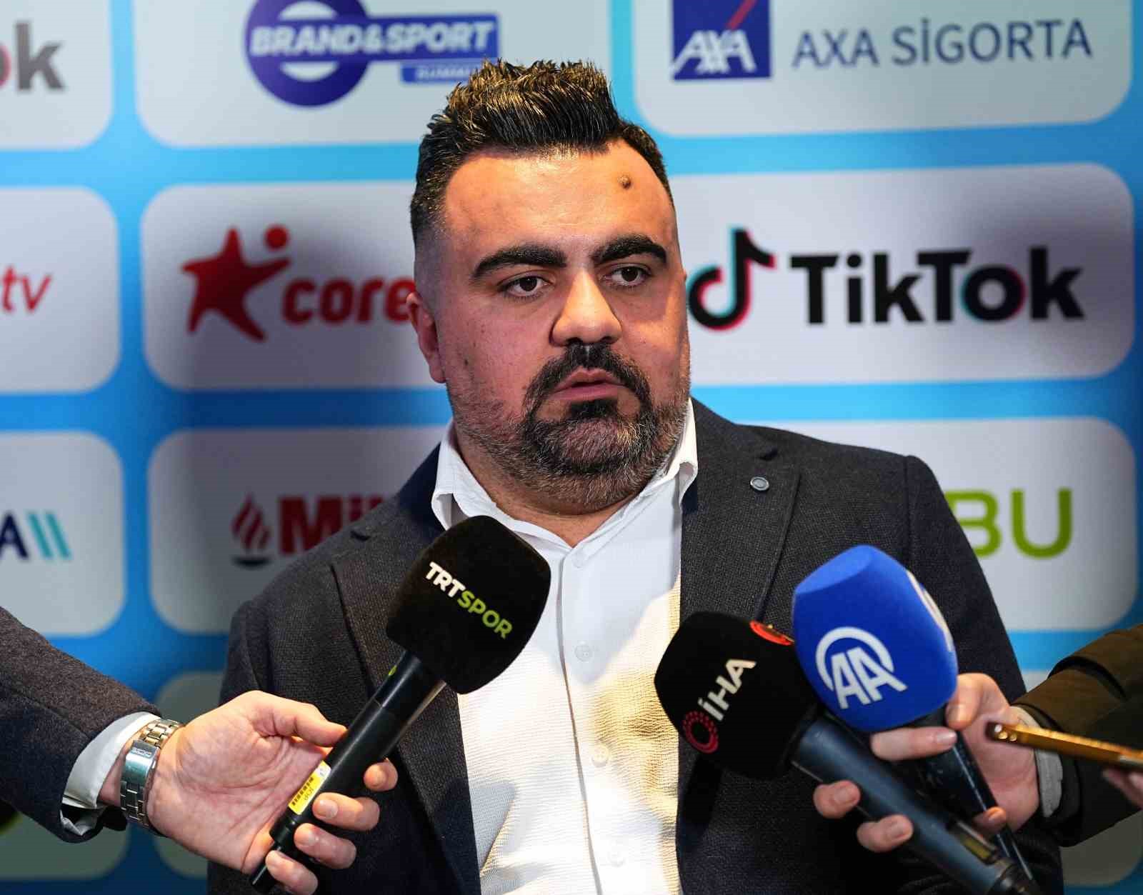 Nesim Turan: "Çin ve Kore’nin hegemonyası altındaki bir branşın bu hale gelmesi inanılmaz keyifli"
