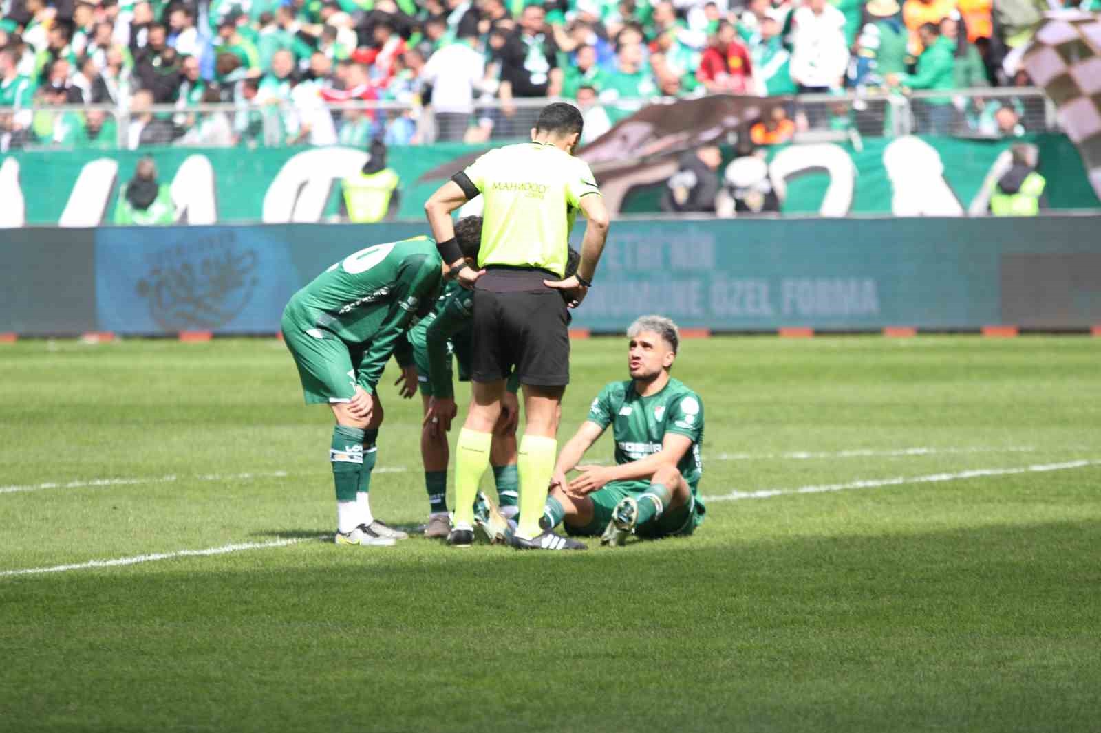 Nesine 2. Lig: Ankara Demirspor: 0 - Bursaspor: 1 (İlk yarı)
