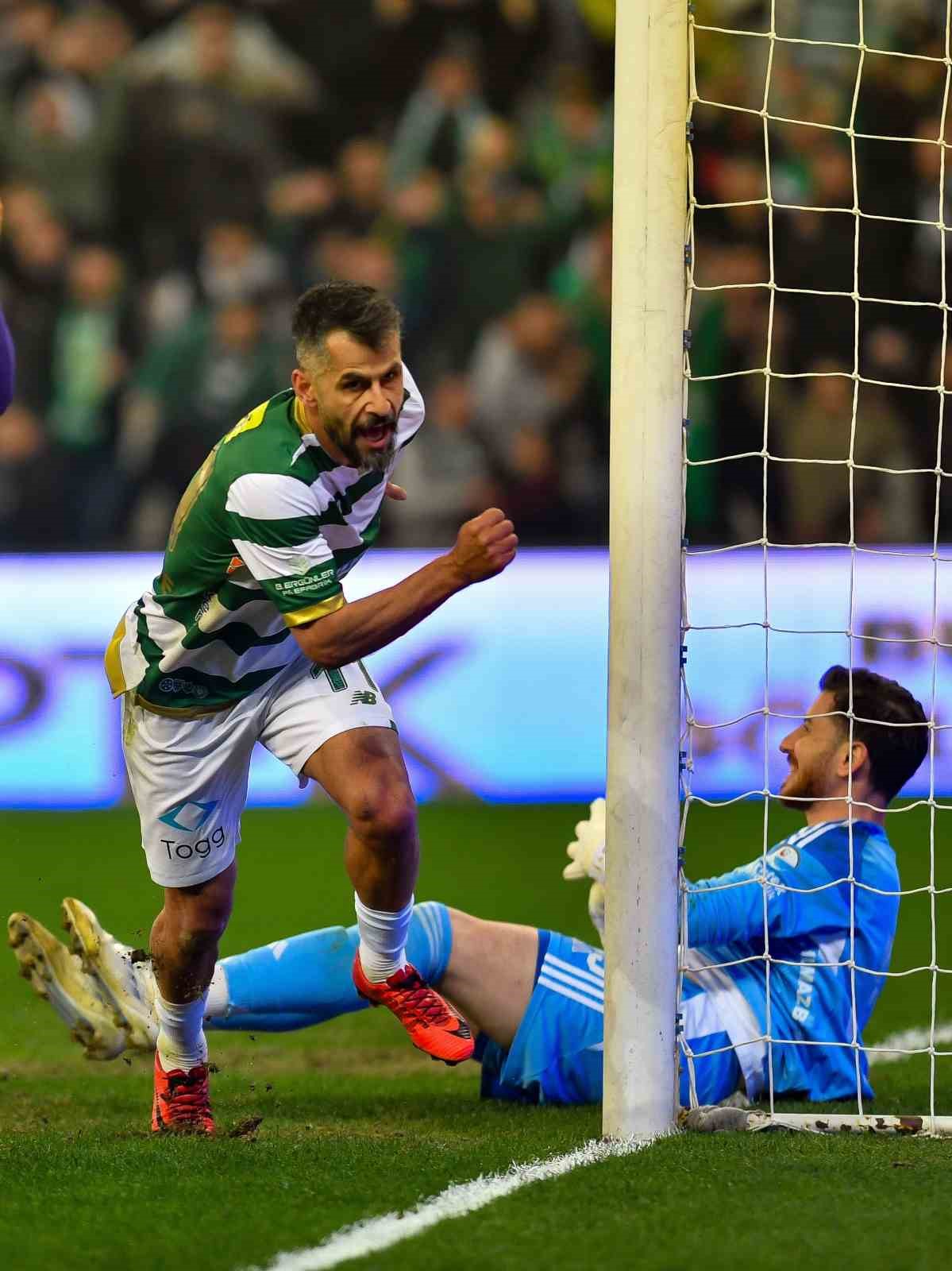 Nesine 2. Lig: Bursaspor: 2 - Güzide Gebze Spor: 0
