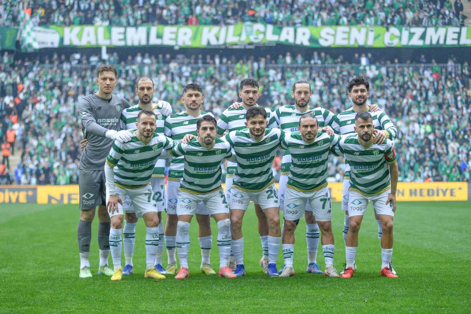 Nesine 2. Lig: Bursaspor: 2 - Mardin 1969 Spor: 0
