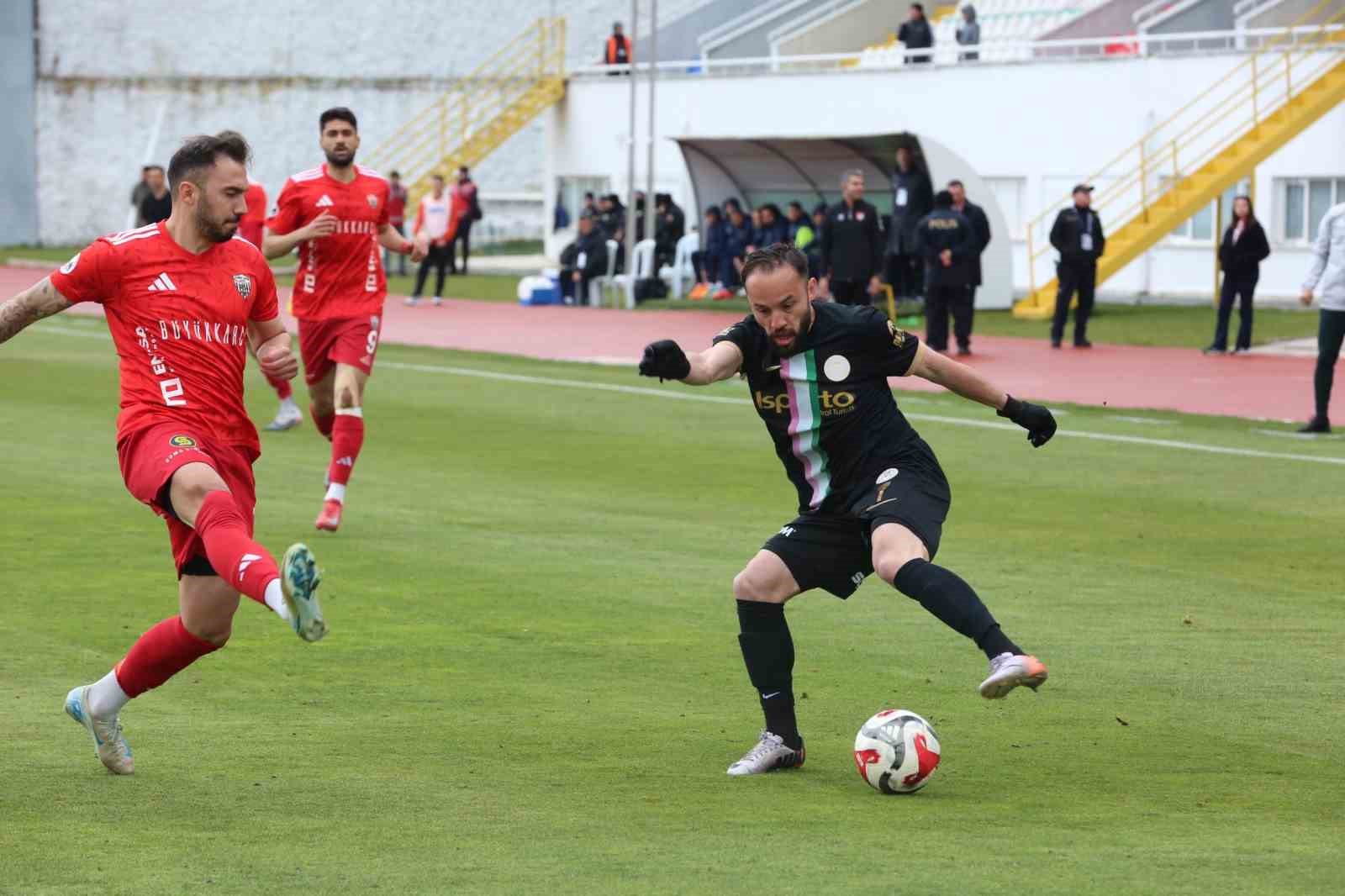 Nesine 2. Lig: Isparta 32 Spor: 2 - Somaspor: 1
