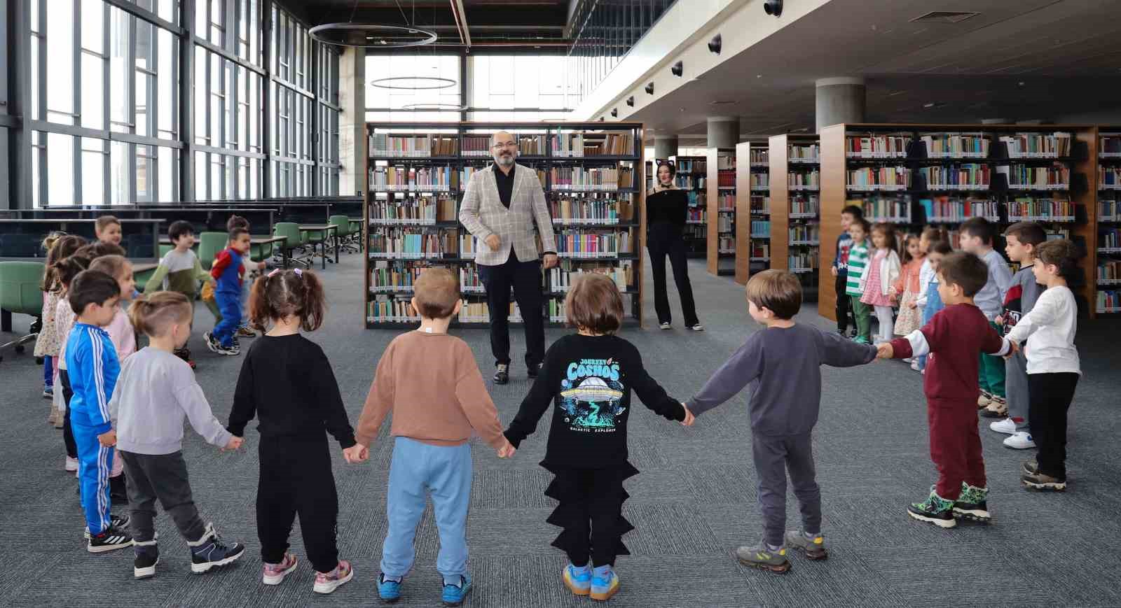 NEÜ Ahmet Keleşoğlu Kütüphanesi kapılarını geleceğin okurlarına açtı
NEÜ Ahmet Keleşoğlu Kütüphanesi kapılarını geleceğin okurlarına açtı