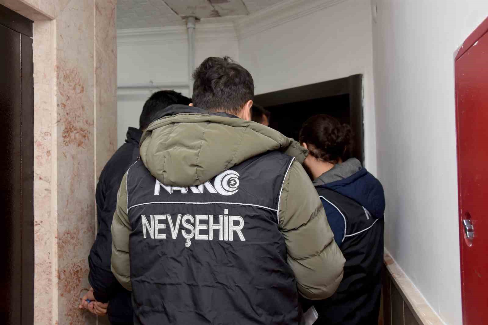 Nevşehir ve İstanbul’da tefecilik operasyonu: 68 gözaltı
