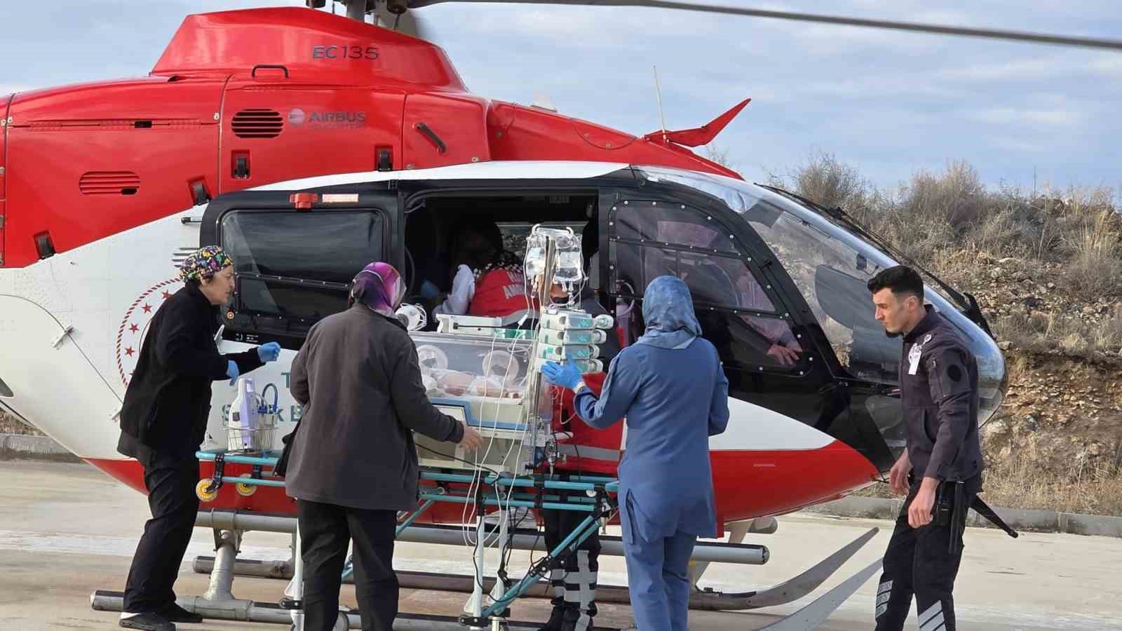 Nevşehir’de hava ambulansı 58 günlük bebek için havalandı
