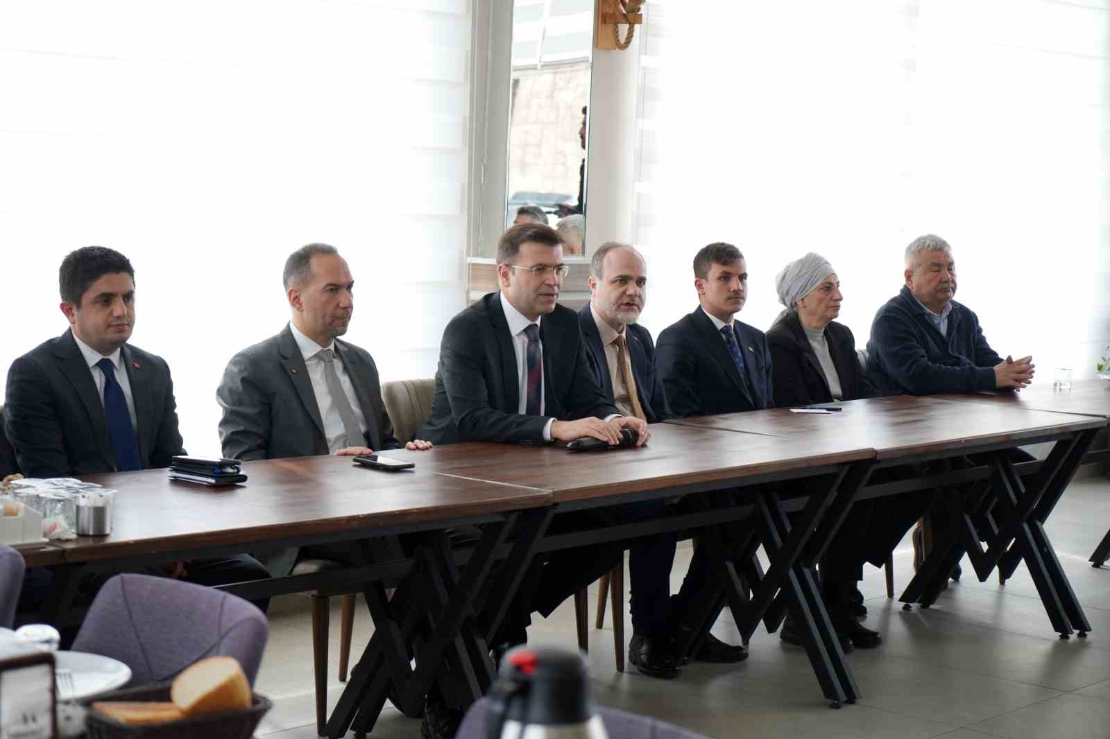 Niğde, 2 gün sürecek Nevruz kutlamalarına hazırlanıyor
Niğde, 2 gün sürecek Nevruz kutlamalarına hazırlanıyor