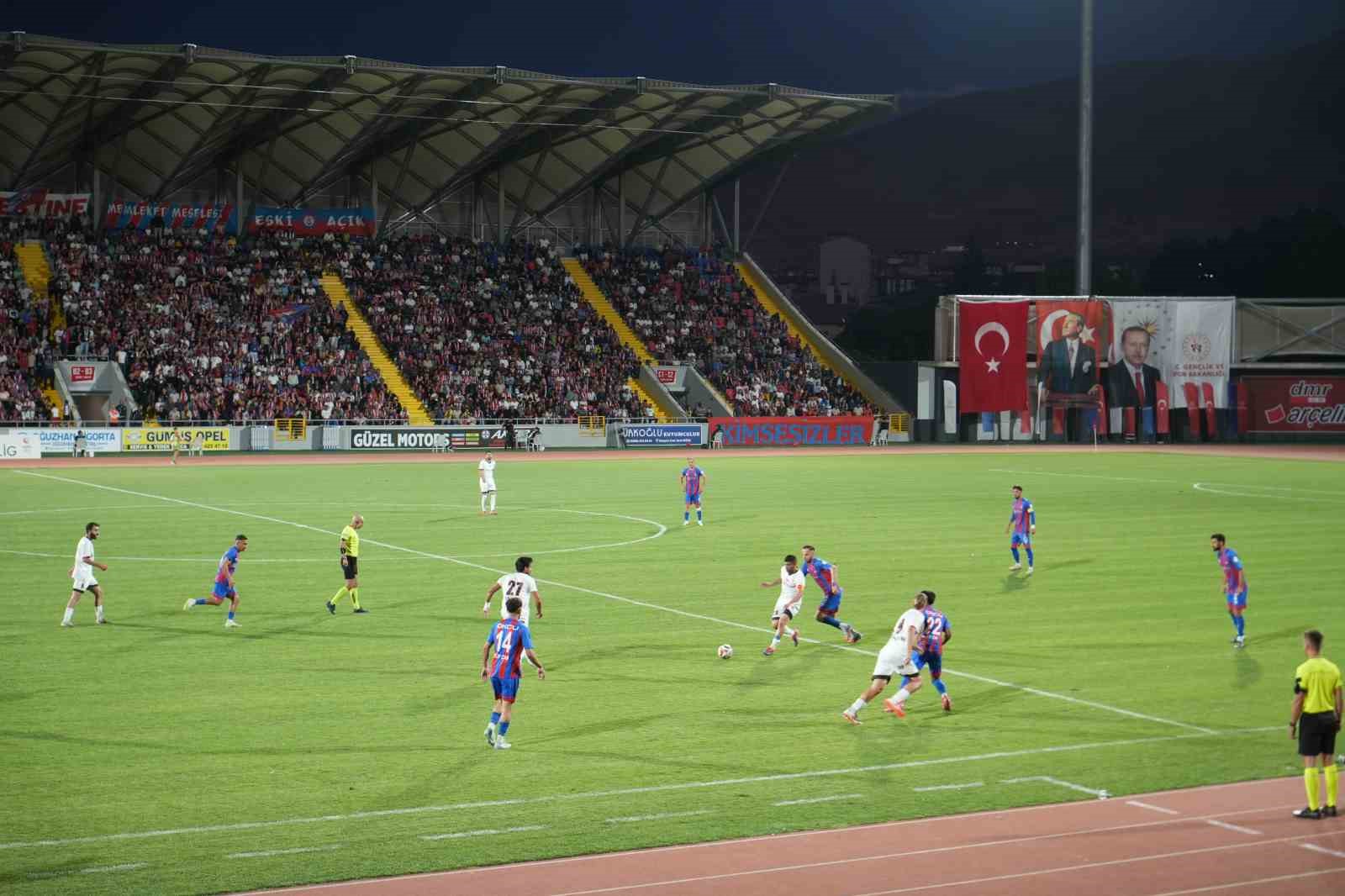 Niğde Belediyesi Spor Kulübü’nden aile dostu tribün uygulaması

