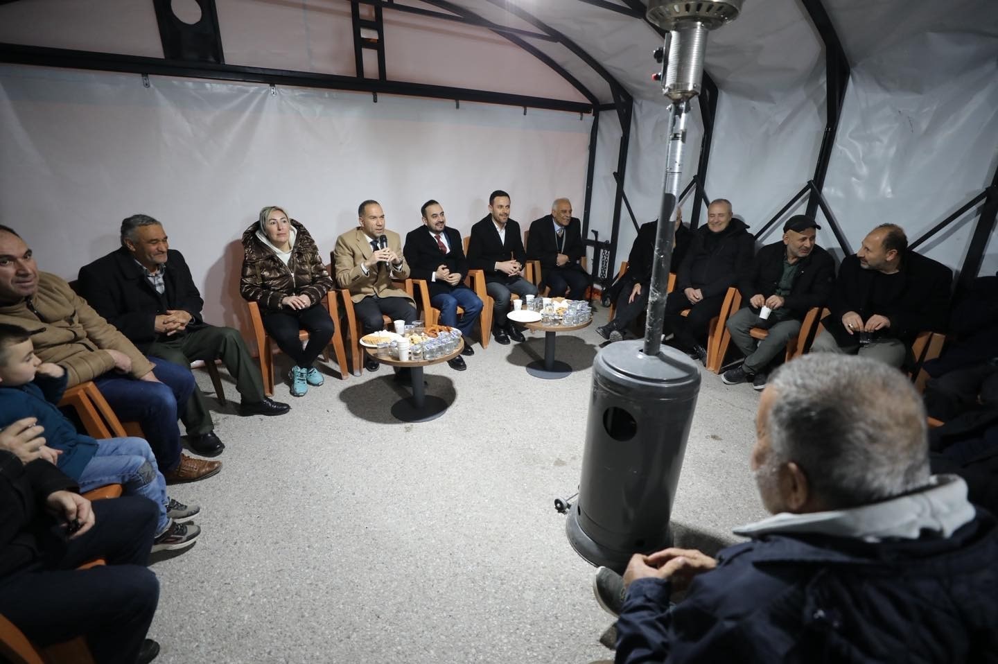 Niğde Belediyesi’nden Şahsüleyman Mahallesi’nde gönül sofrası
