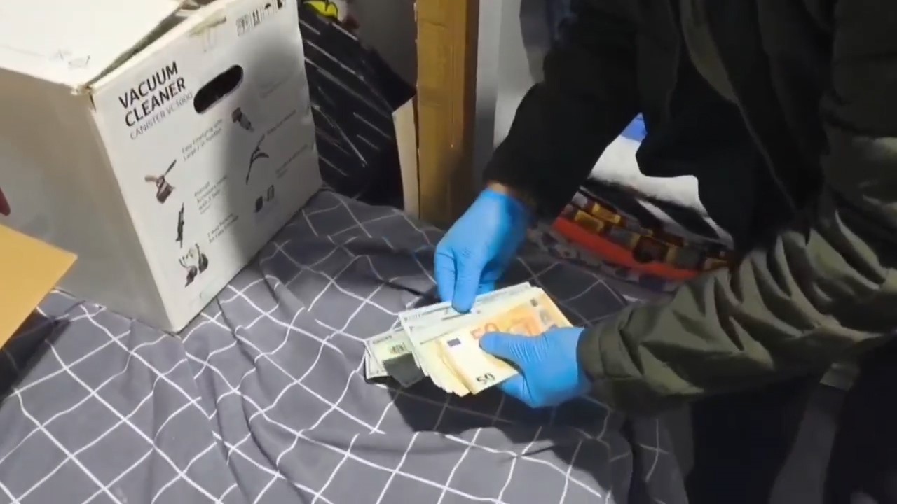 Niğde merkezli siber dolandırıcılık operasyonu: 5 tutuklama
