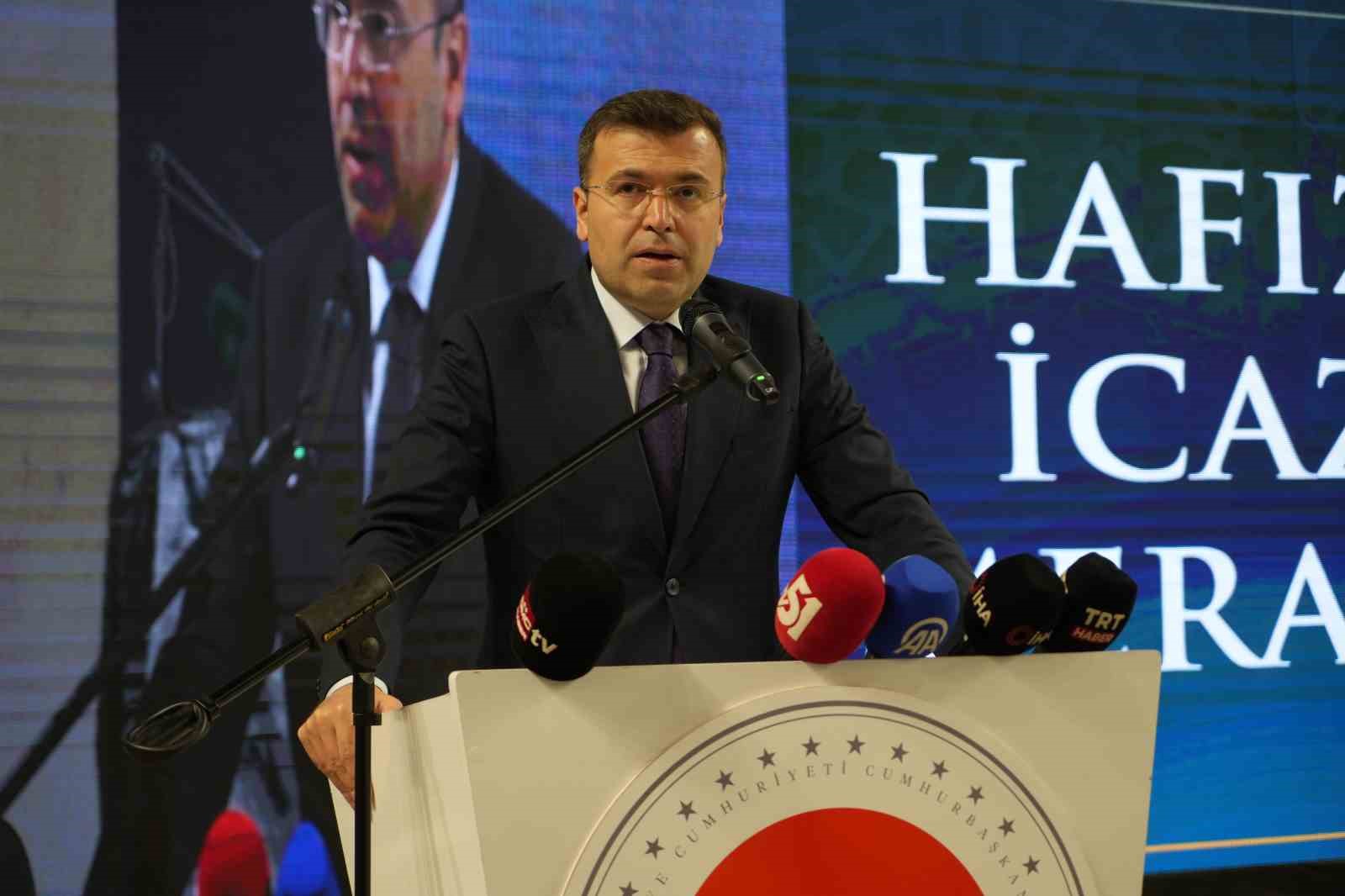 Niğde’de 111 hafız için icazet töreni
Niğde’de 111 hafız için icazet töreni