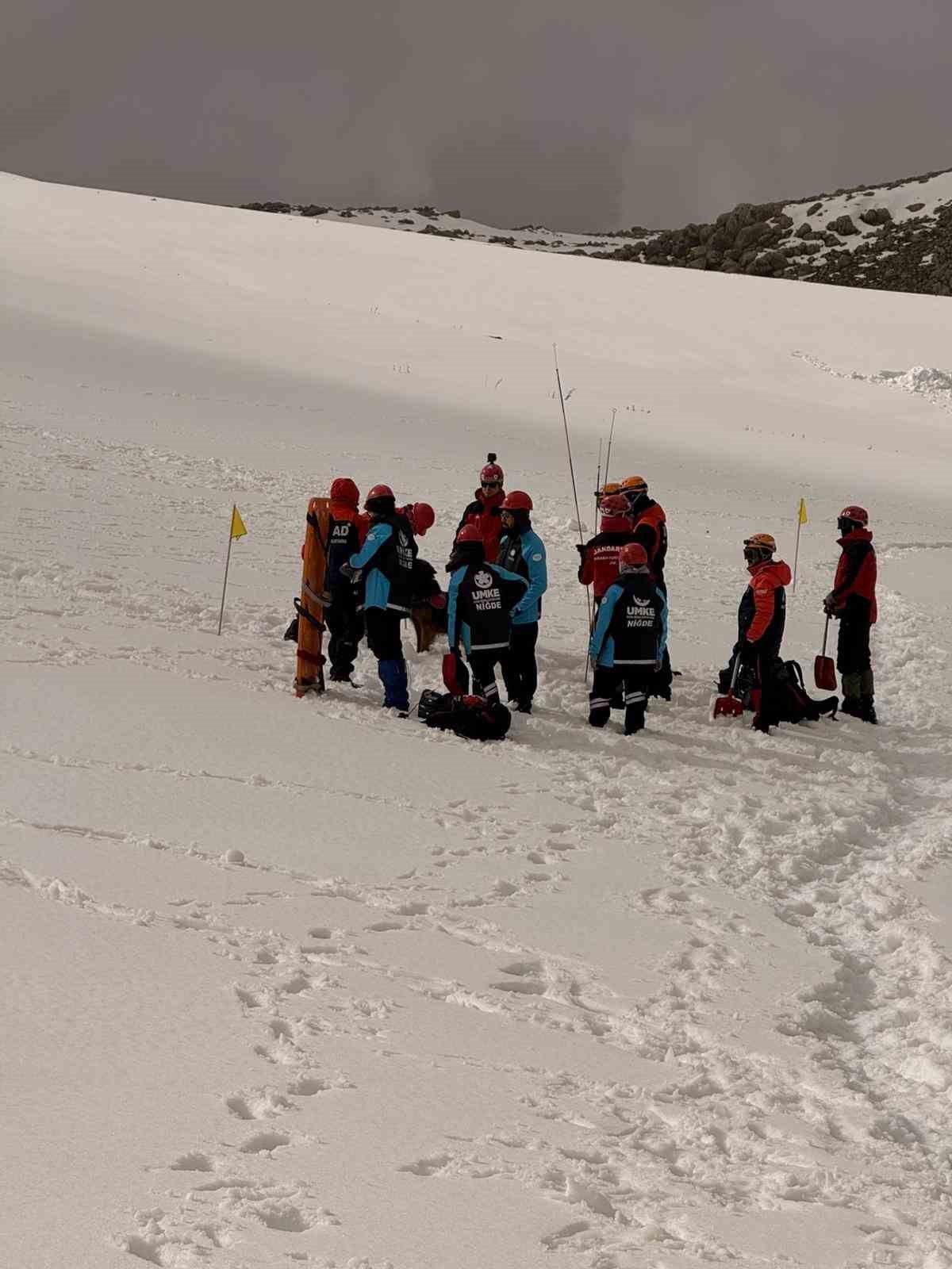 Niğde’de çığ tatbikatı gerçekleştirildi
