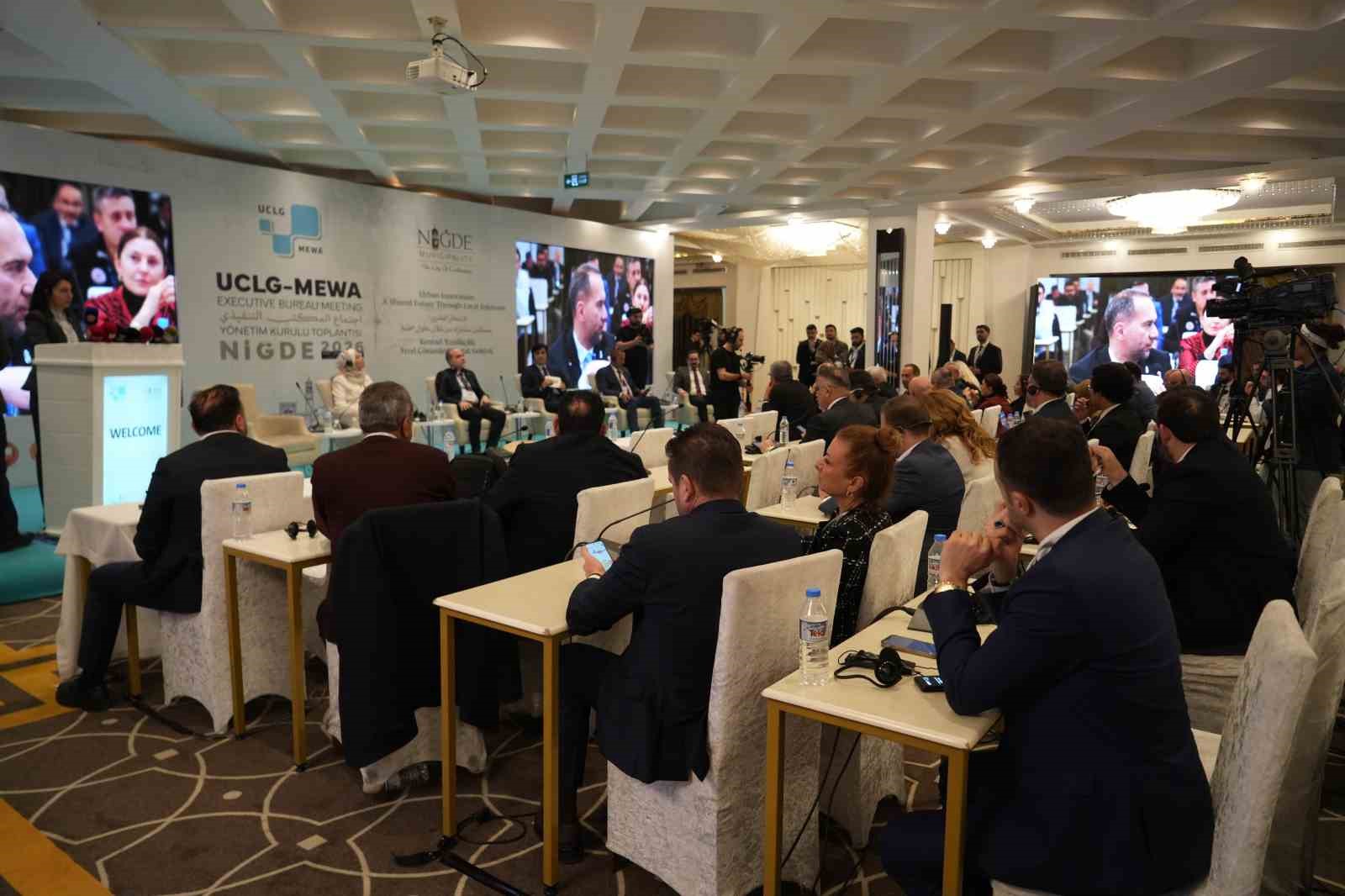 Niğde’de düzenlenen UCLG-MEWA toplantısında su stresi ve iklim uyumu masaya yatırıldı
