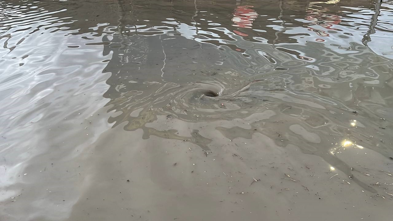 Niğde’de sağanak ve fırtına etkili oldu
