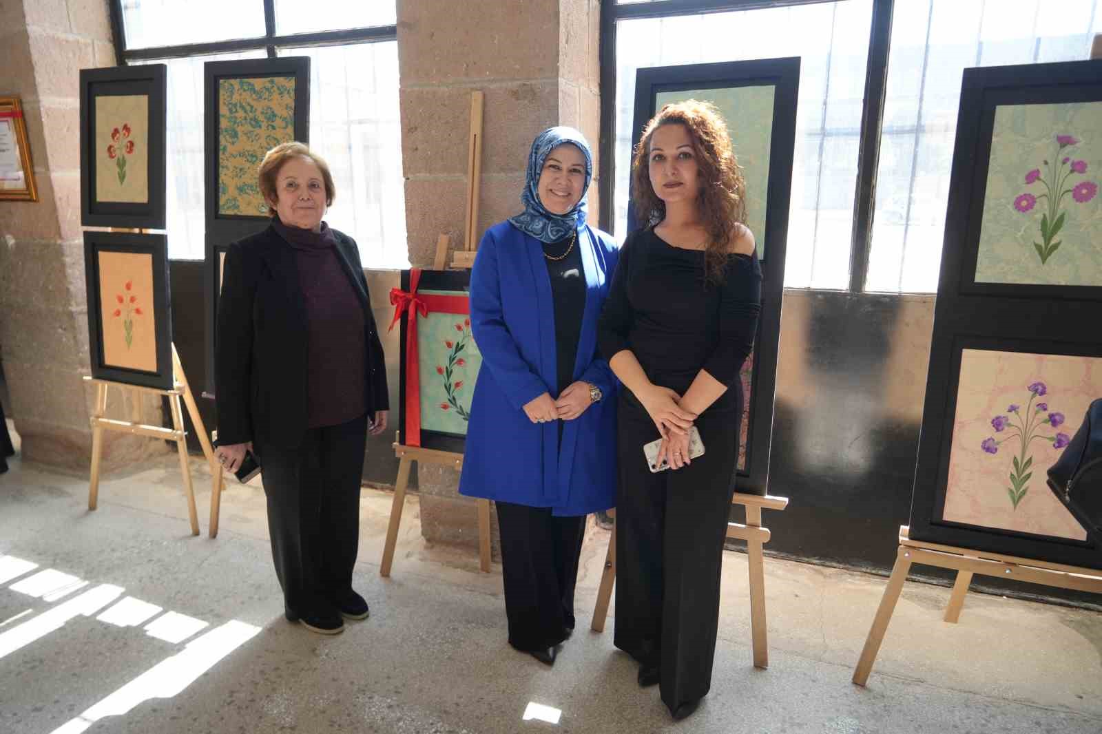 Niğde’de "Sanatın Diliyle Değerlerimiz" sergisi açıldı
