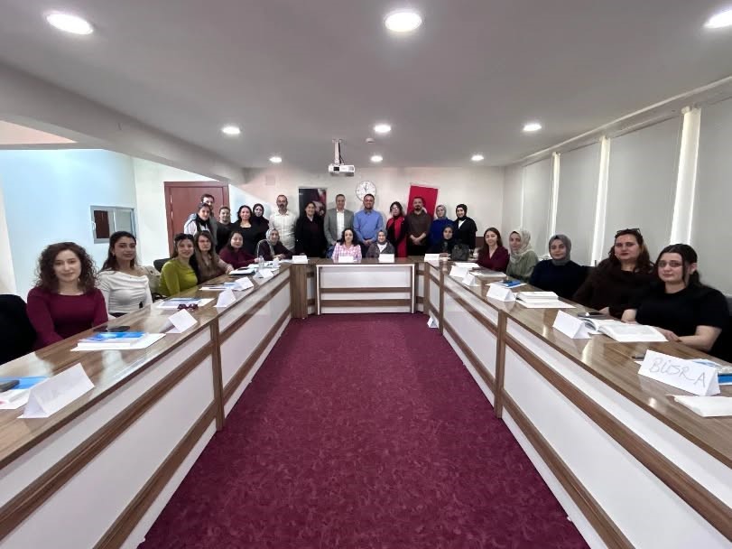 Niğde’de Temel Yenidoğan Bakım Eğitimi düzenlendi
