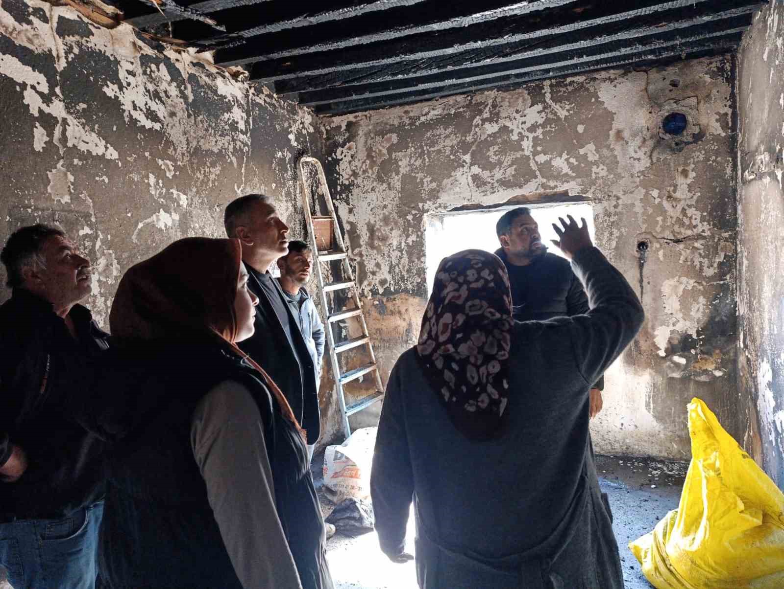 Niğde’de yangın çıkan evde inceleme yapıldı
