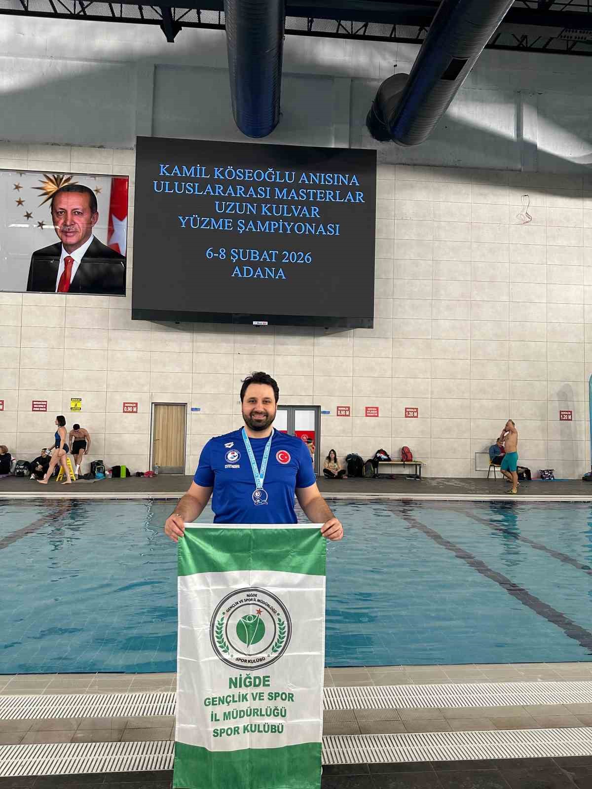 Niğdeli sporculardan Uluslararası Masterlar Türkiye Yüzme Şampiyonası’nda gururlandıran başarı
