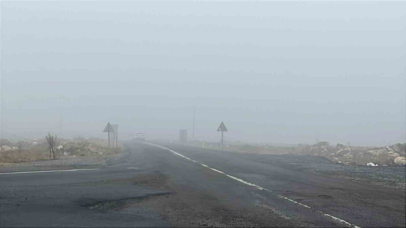 Niğde’nin yüksek kesimlerinde sis etkili oldu
