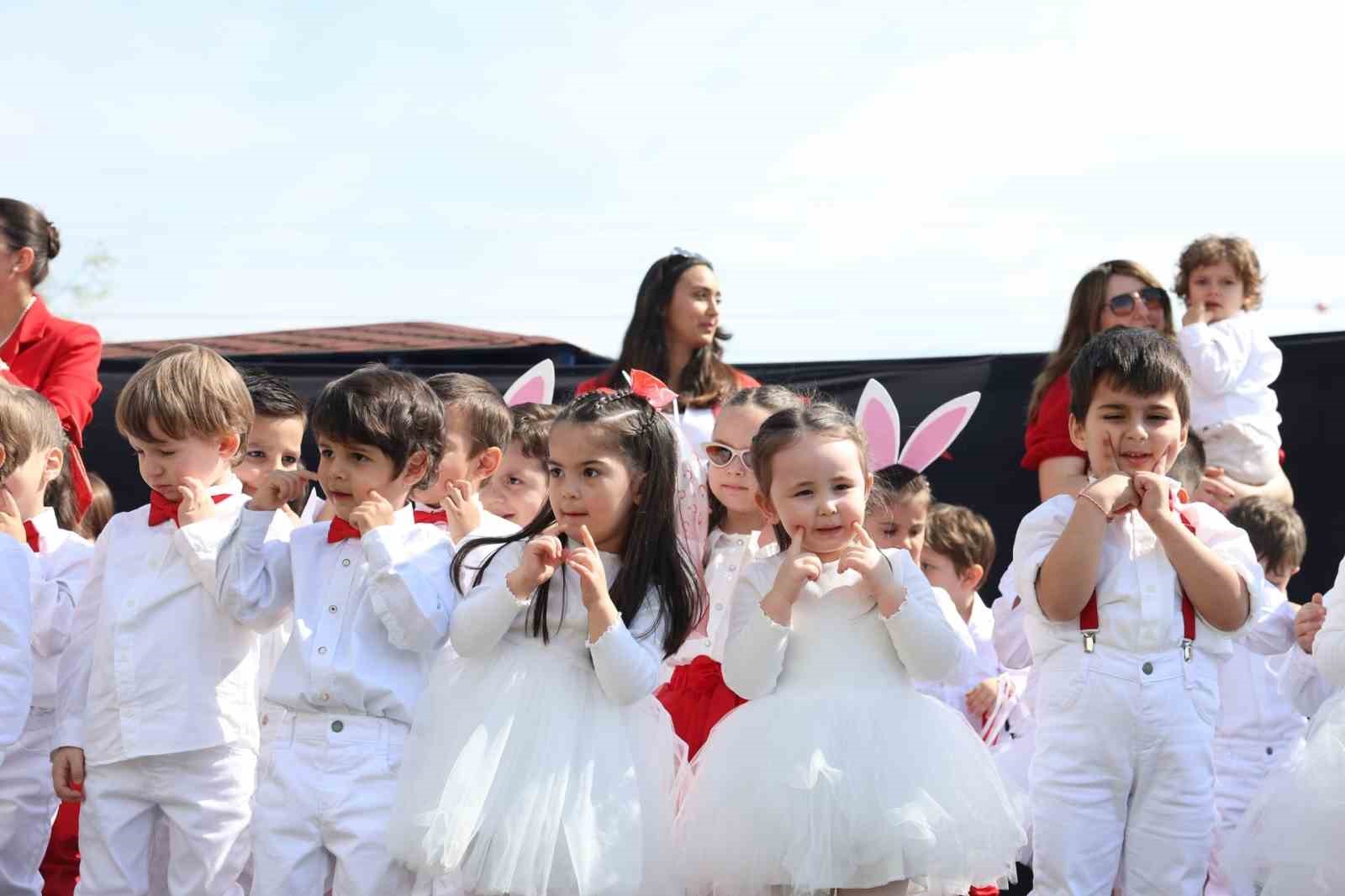 Nilüfer Belediyesi kreşlerinde 23 Nisan neşesi
