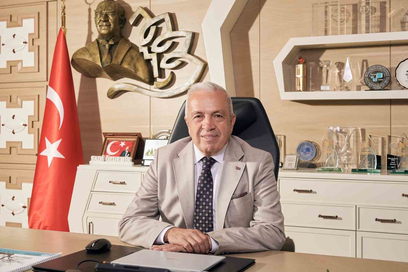 Nilüfer Belediyesi ’Sıfır Atık Belgesi’ni yeniledi
Nilüfer Belediyesi ’Sıfır Atık Belgesi’ni yeniledi