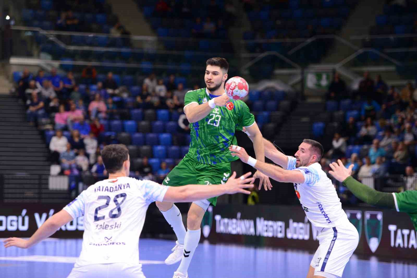 Nilüfer Belediyespor Macaristan’dan avantajlı dönüyor
