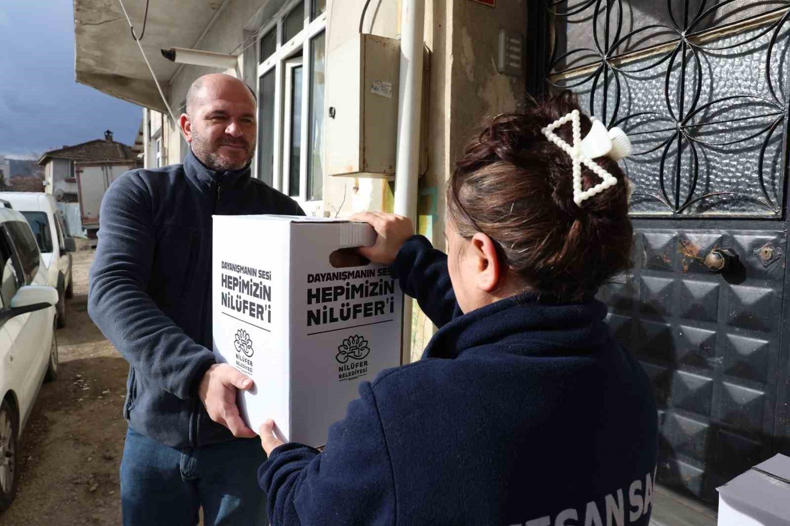 Nilüfer’de dayanışma paylaşarak artıyor
Nilüfer’de dayanışma paylaşarak artıyor