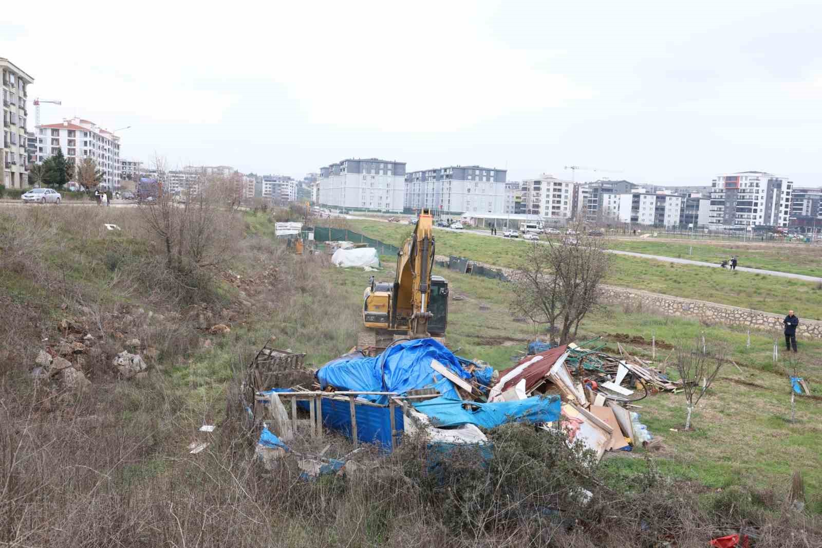 Nilüfer’de kaçak yapıya geçit yok
