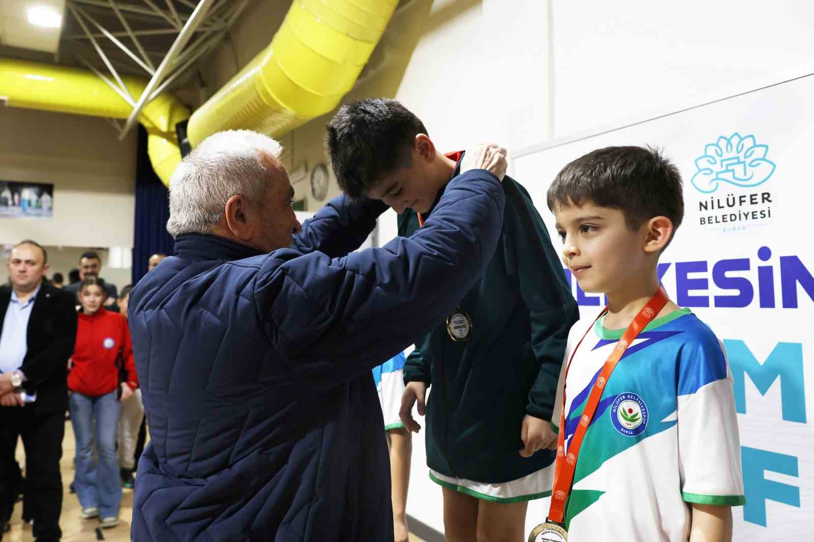 Nilüfer’de squash heyecanı
Nilüfer’de squash heyecanı