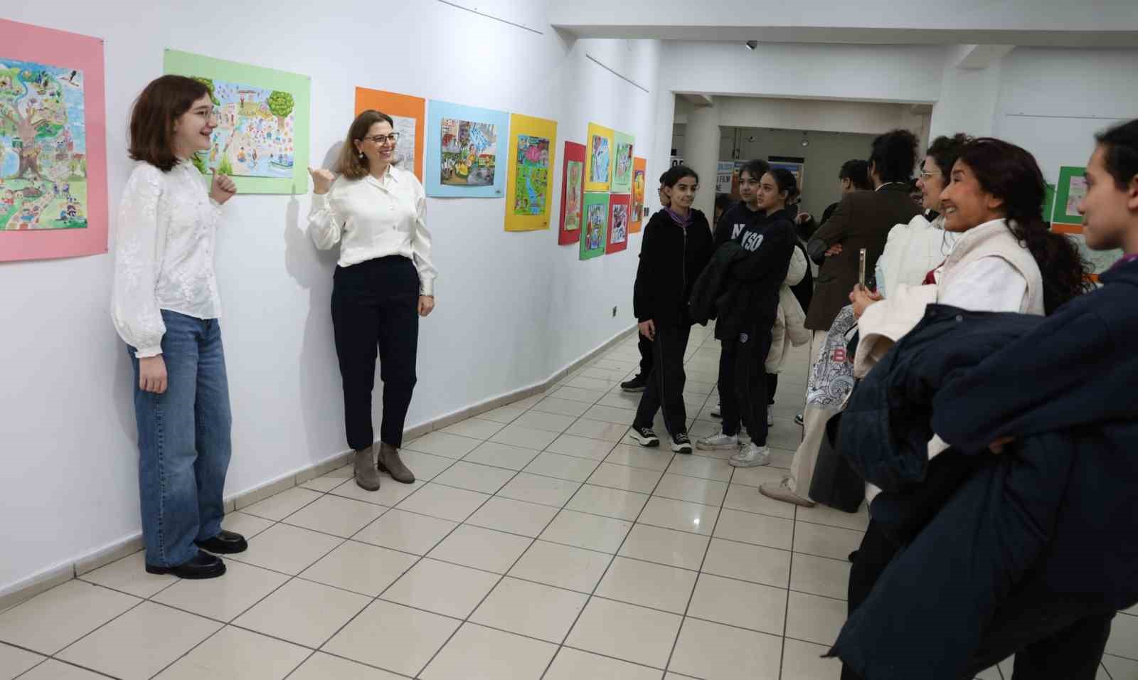 Nilüfer’in hikayesi çocukların fırçasında hayat buldu
