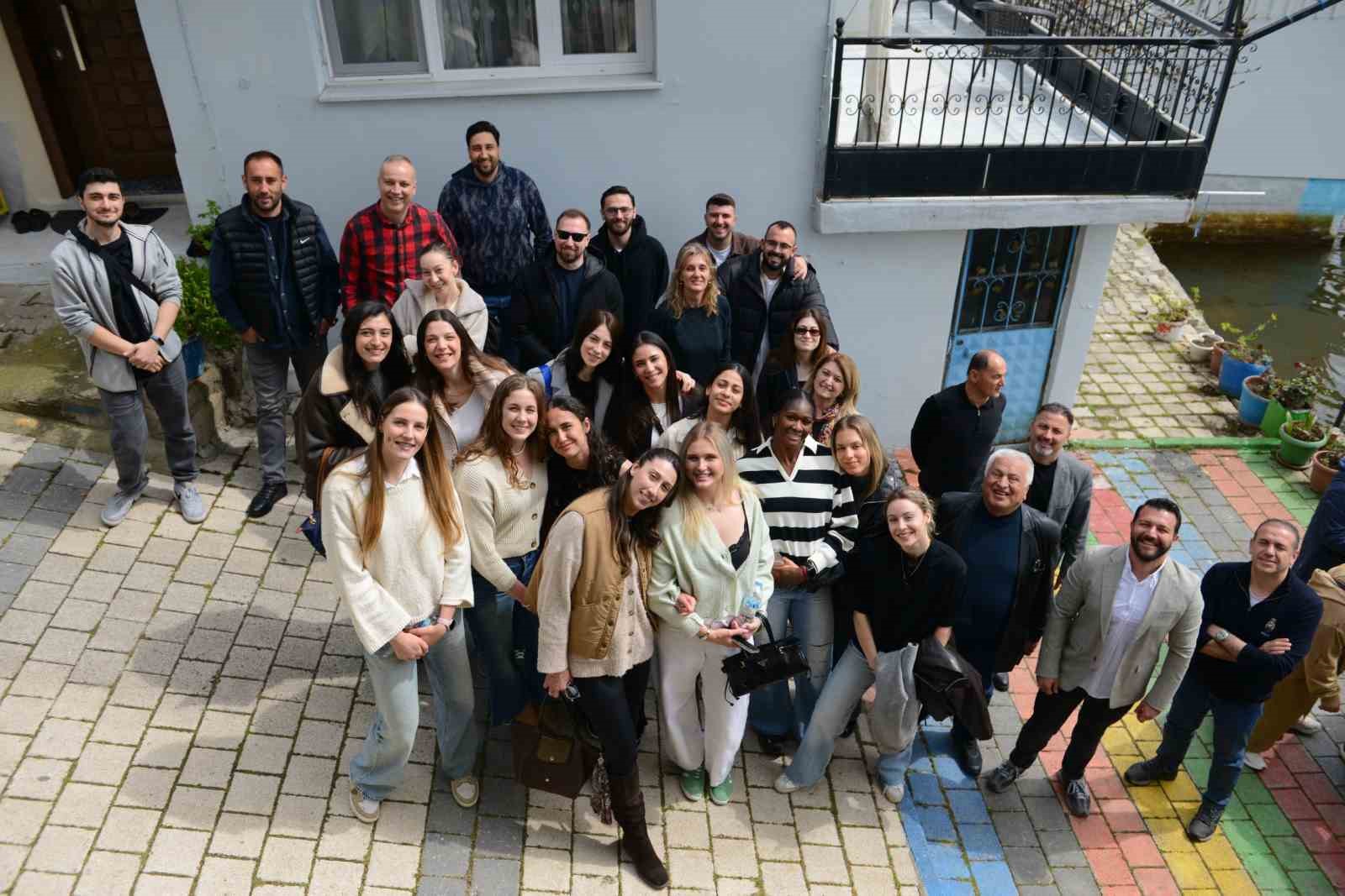 Nilüfer’in sultanları, Gölyazı’da buluştu
