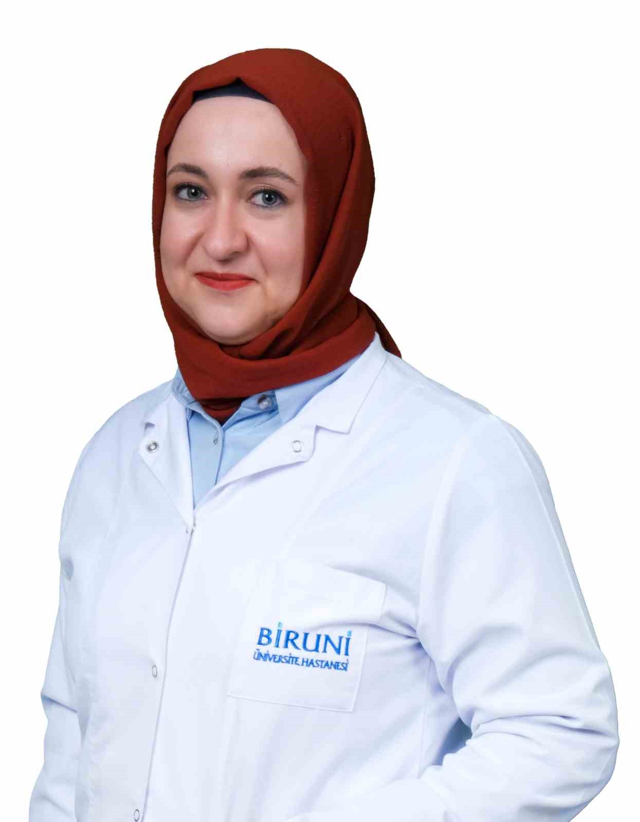 Nipah virüsü için uzmanından uyarı: "Ölümcül seyir gösterebilir"
Nipah virüsü için uzmanından uyarı: "Ölümcül seyir gösterebilir"