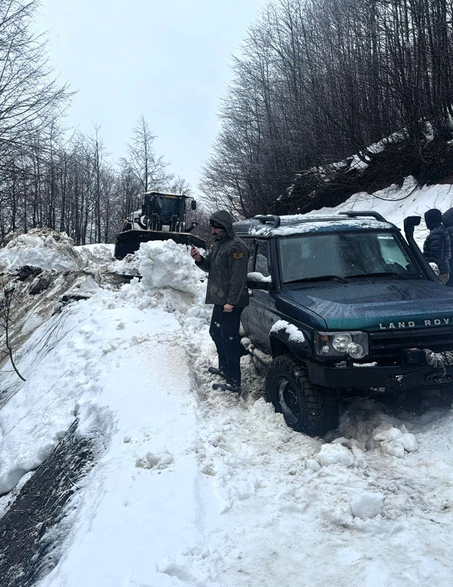 Nisan öncesi Kartepe’de kar sürprizi
