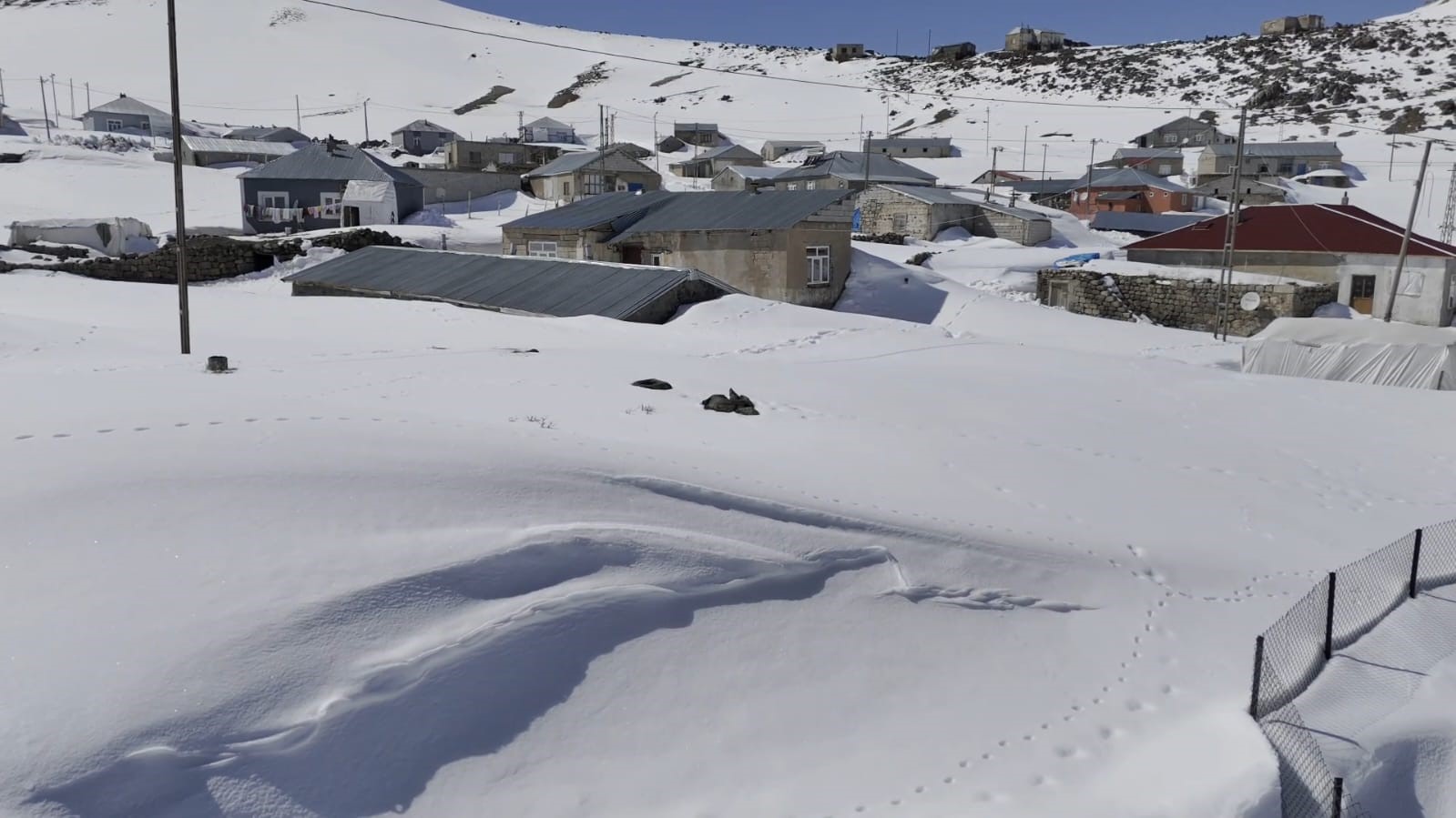 Nisanda kara gömülen mahalle: Kışkılı’ya bahar gelmedi
