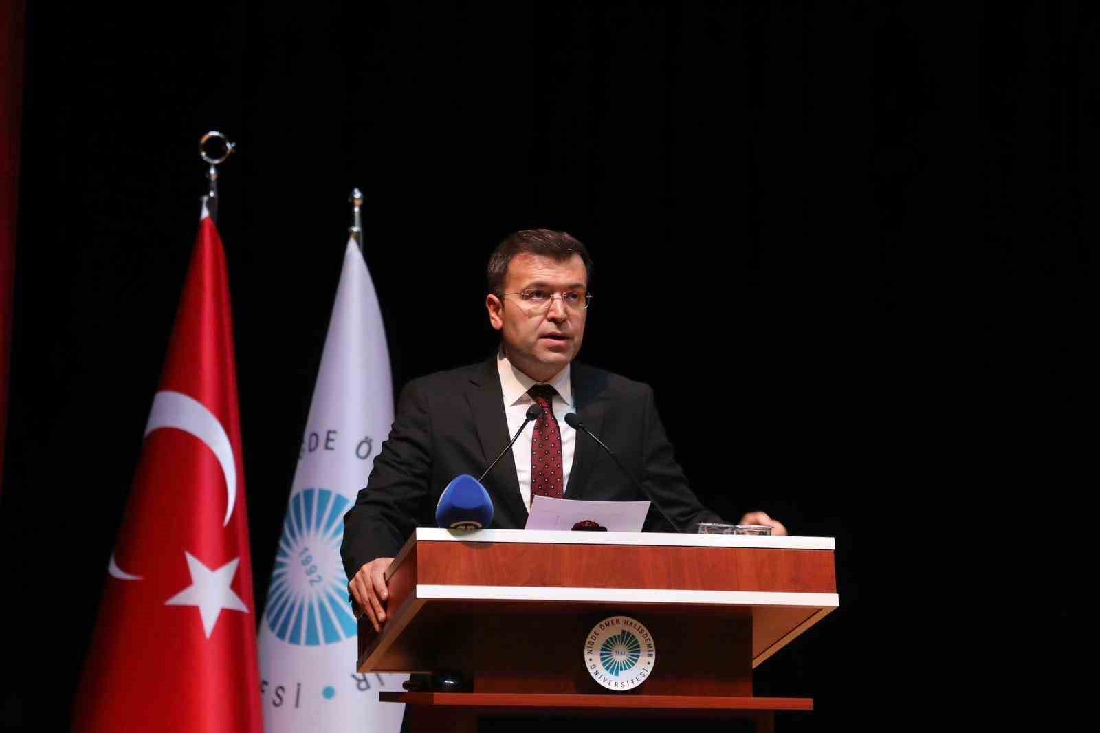 NÖHÜ’de yapay zeka ve otonom sistemlerle tarımsal dönüşüm konuşuldu
