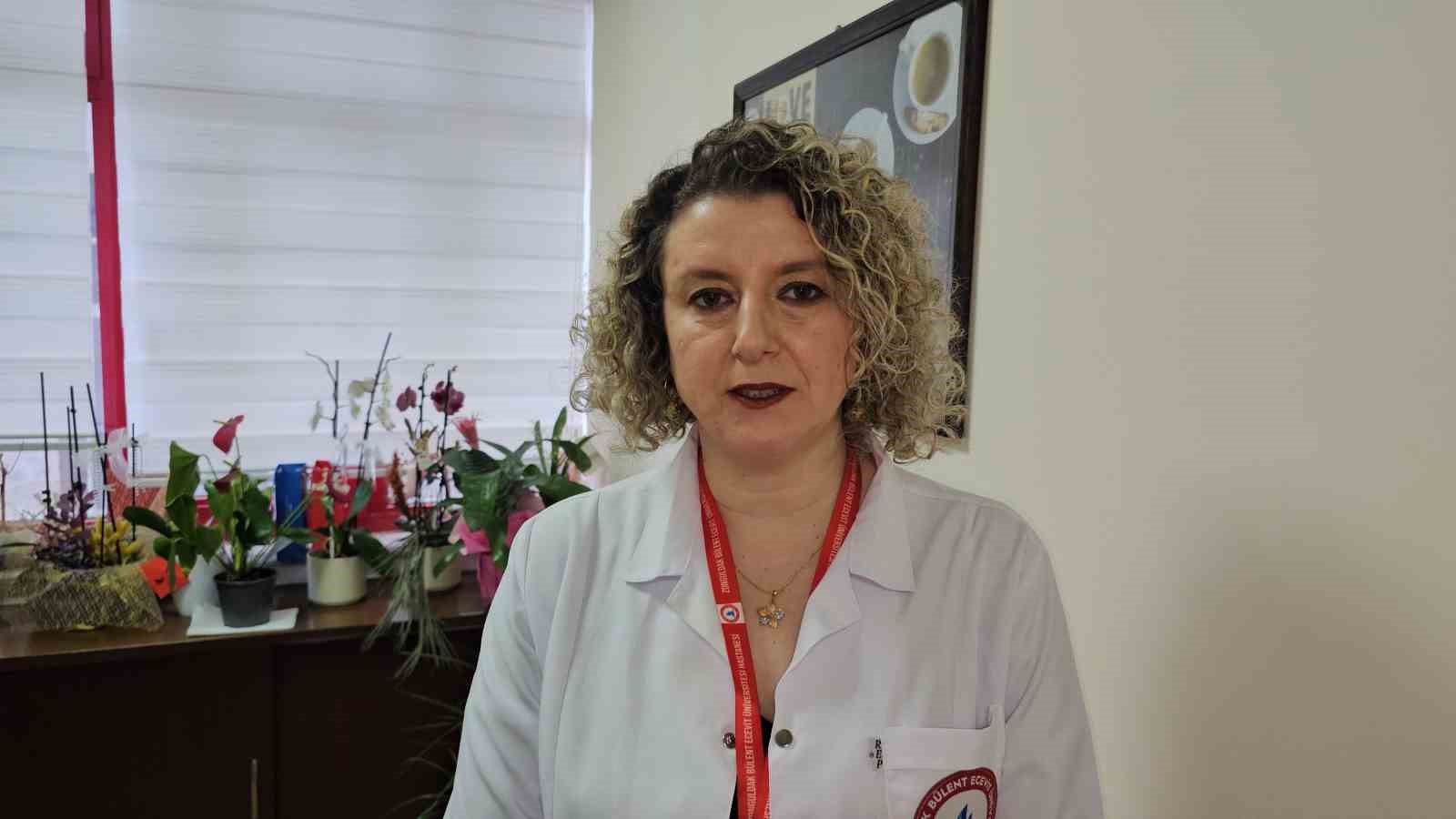 Nörolojik hastalıklarda botoks dönemi, sadece estetik değil şifa kaynağı oldu
Nörolojik hastalıklarda botoks dönemi, sadece estetik değil şifa kaynağı oldu