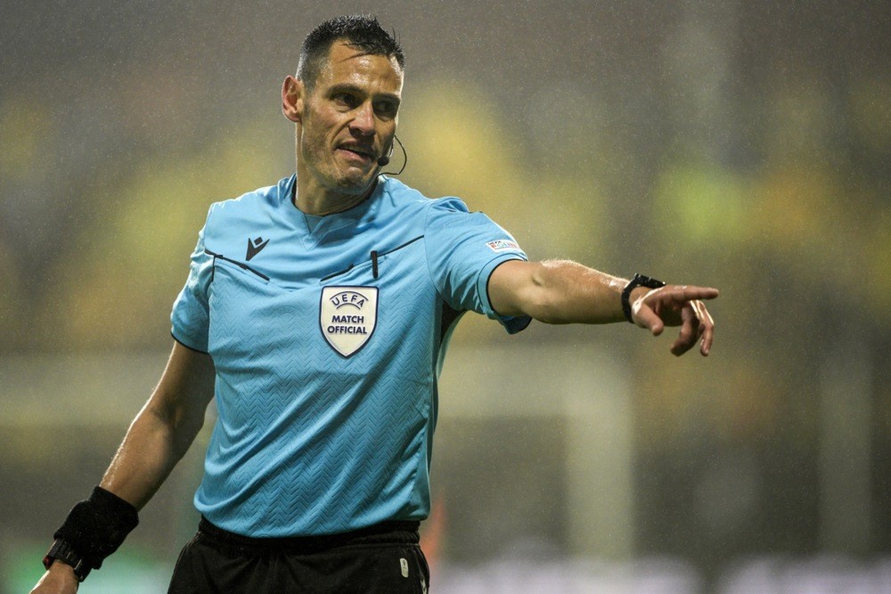 Nottingham Forest - Fenerbahçe maçını Maurizio Mariani yönetecek
