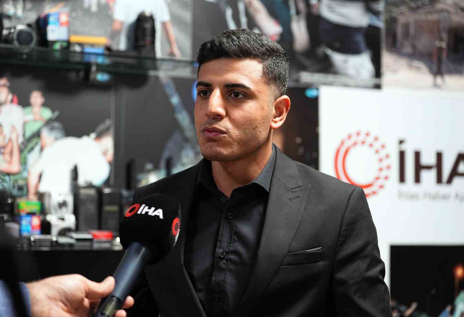 Nusret Yakşi: "Amacımız Bolu’daki gençlere boksu tanıtmak"
Nusret Yakşi: "Amacımız Bolu’daki gençlere boksu tanıtmak"