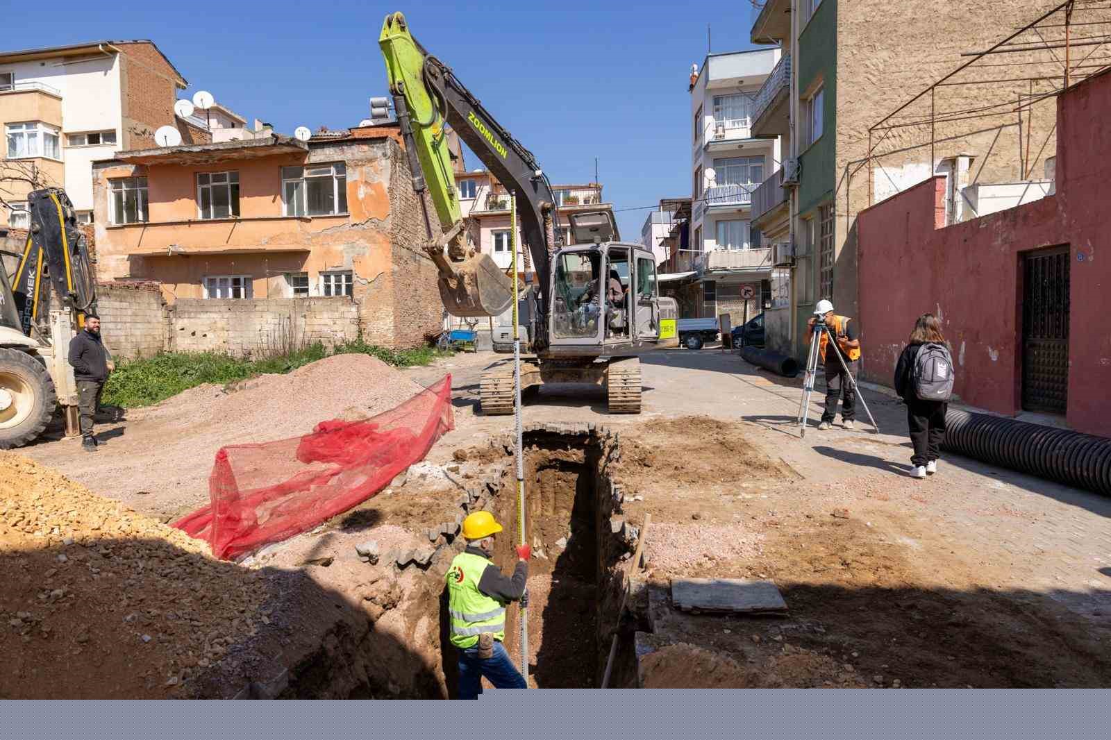 Ödemiş’te altyapıda büyük dönüşüm
Ödemiş’te altyapıda büyük dönüşüm