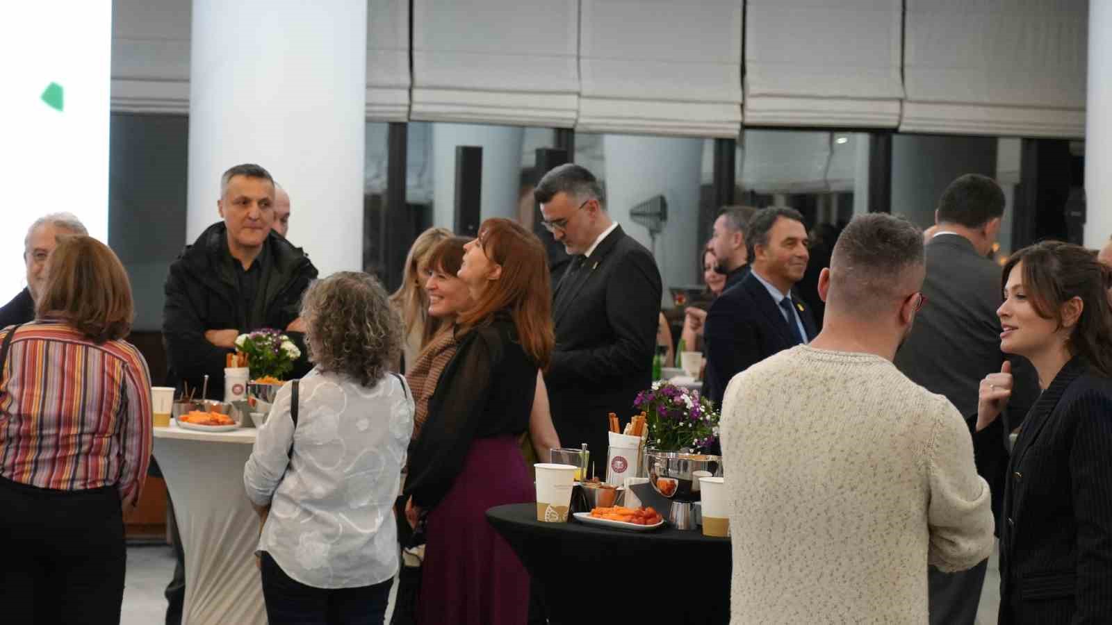 ODTÜ 70. yılını, sanat etkinlikleriyle kutluyor
ODTÜ 70. yılını, sanat etkinlikleriyle kutluyor