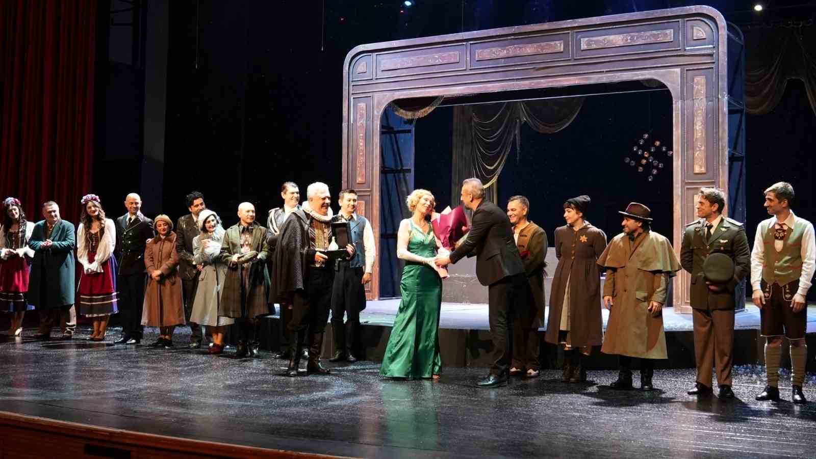 Ödüllü oyun Bursa’daki festivalde sahnelendi
