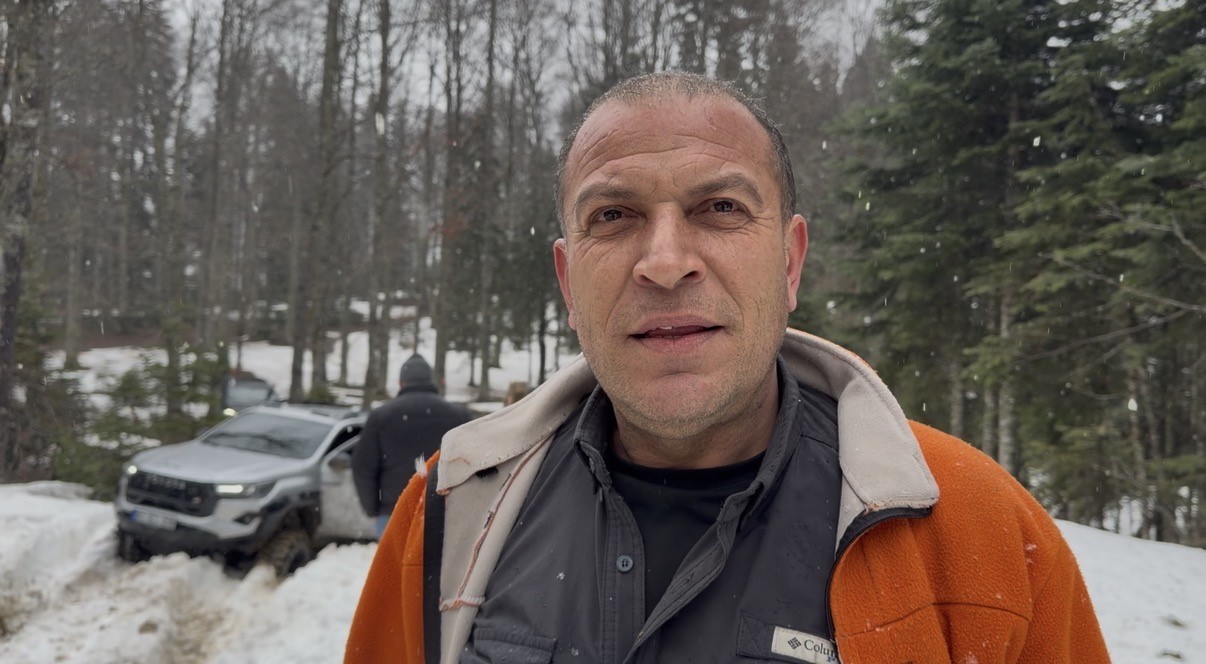 Off-Road tutkunları karla buluştu
