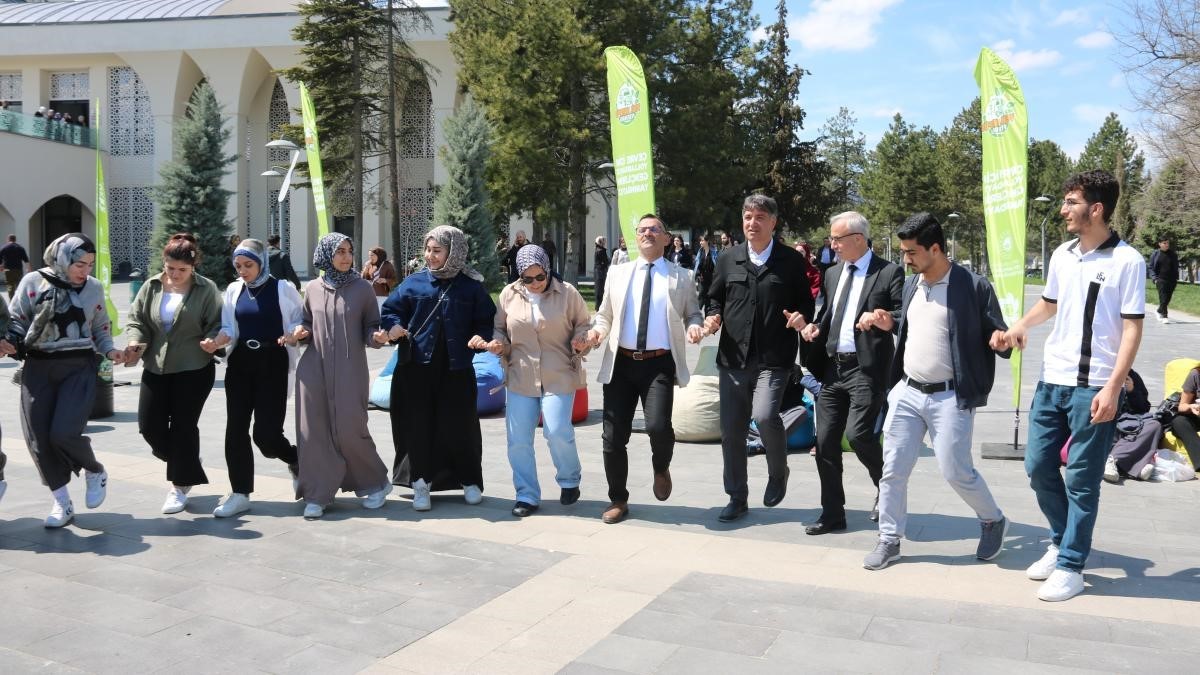 Öğrenciler Yeşil Kampüs Festivali’nde buluştu
