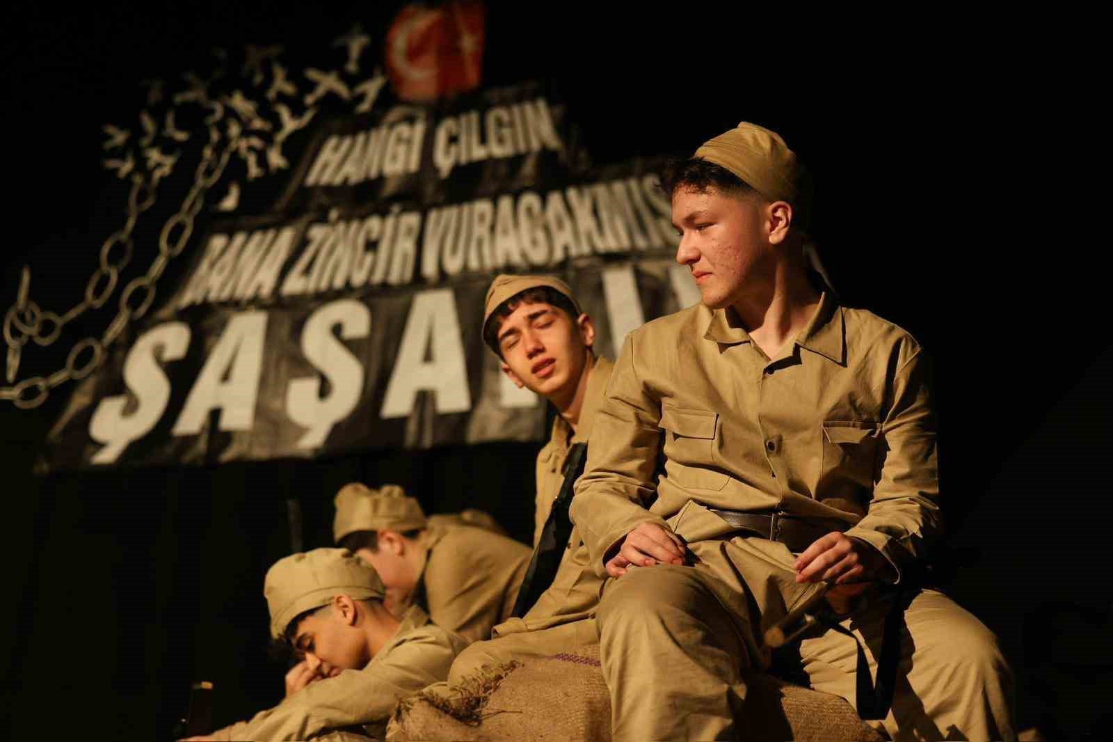 Öğrencilerden İstiklal Marşı’na anlamlı program
