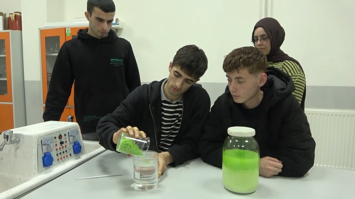 Öğrencilerden örnek proje: Atık yağlar sıvı sabuna dönüşüyor
