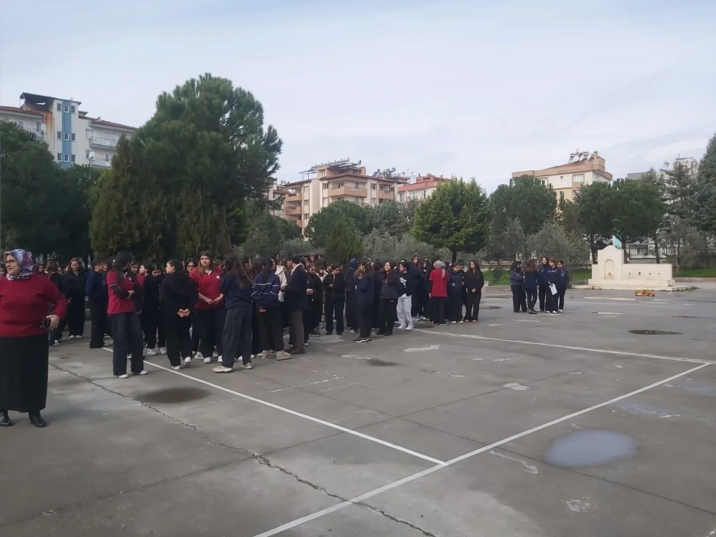 Öğrencilere afet bilinci aşılandı, tahliye tatbikatı yapıldı
